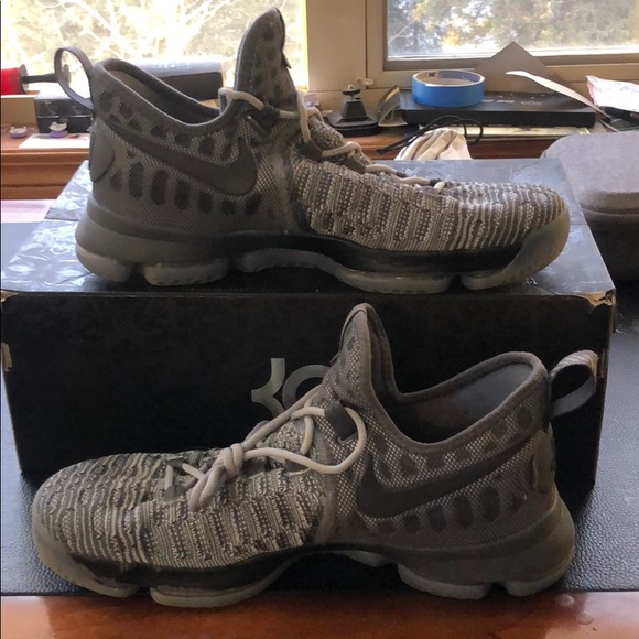 Nike ZOOM KD9 - Picture 3 of 4